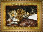 Картина из янтаря Дальневосточный леопард
