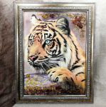 Картина янтарная Тигр