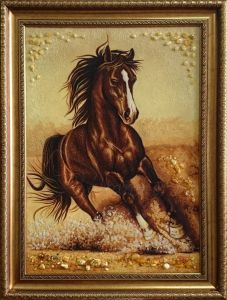 Янтарная картина "Лошадь"