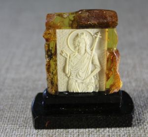 Сувенир икона из янтаря Иоан Предтеча