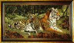 Янтарная картина «Тигрица с тигренком»