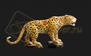 Сувенир из янтаря статуэтка «Леопард»